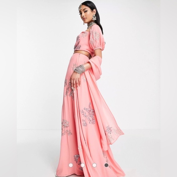 Lehenga crop top & maxi skirt plus scarf! Size 2 in pink! - Picture 5 of 8